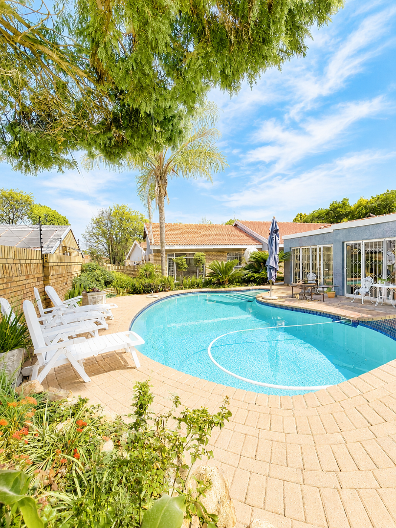 4 Bedroom Property for Sale in Wilkoppies North West